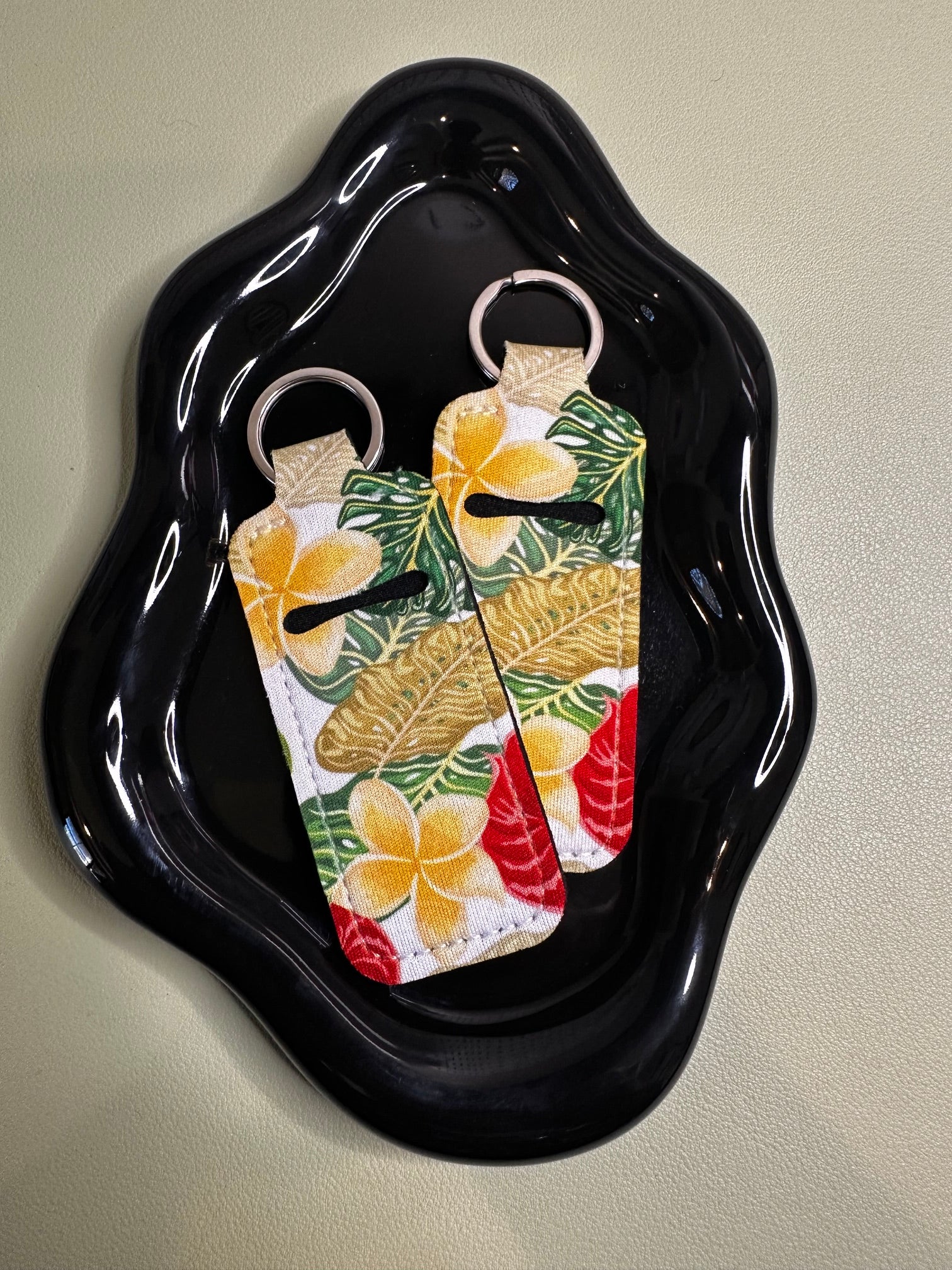Golden Flower Chapstick Holder