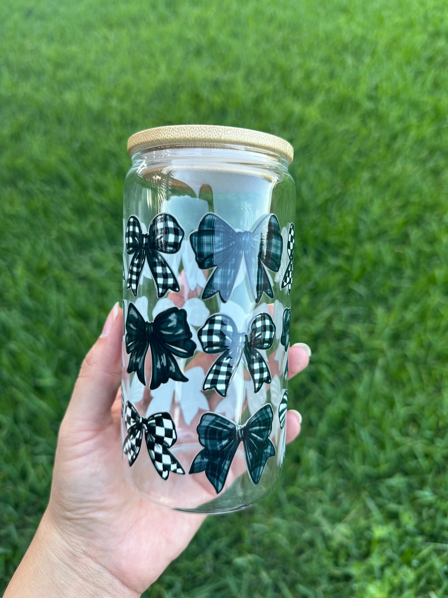 Black Bow Glass Cup